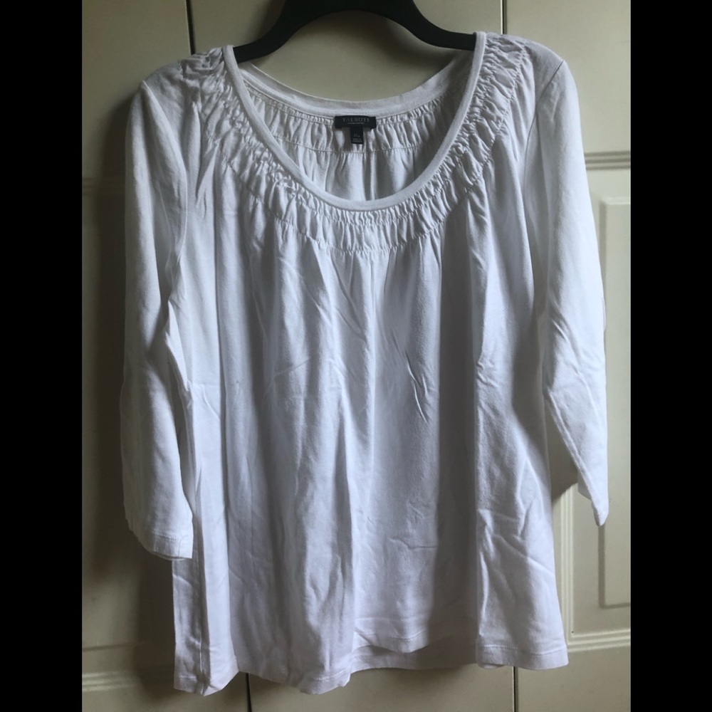 Scoop neck Talbots 3/4 length sleeve top